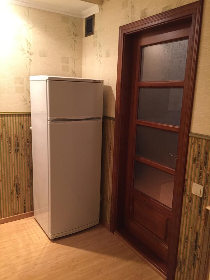 Apartment On Kostyushka 20 ลวีฟ ภายนอก รูปภาพ