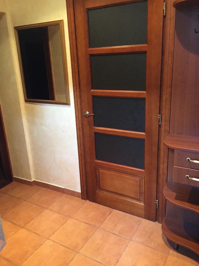 Apartment On Kostyushka 20 ลวีฟ ภายนอก รูปภาพ